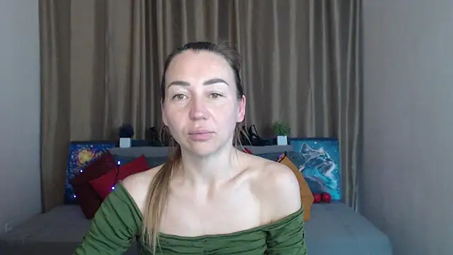 Kiss julli88I online show from 19, 3, 2025