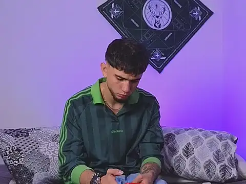 samevansx  online show from 2, 10, 2025