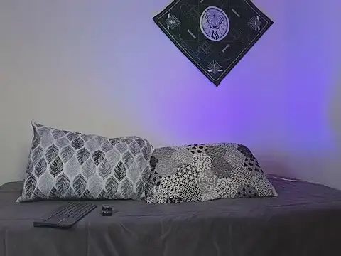 samevansx  online show from 6, 10, 2025