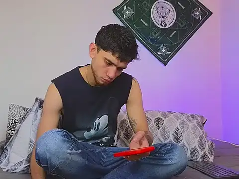 samevansx  online show from 25, 9, 2025