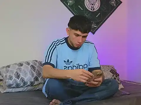 samevansx  online show from 9, 10, 2025