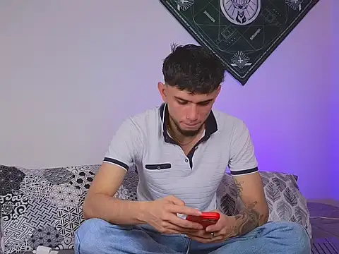 samevansx  online show from 3, 10, 2025