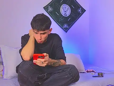 samevansx  online show from 29, 11, 2025