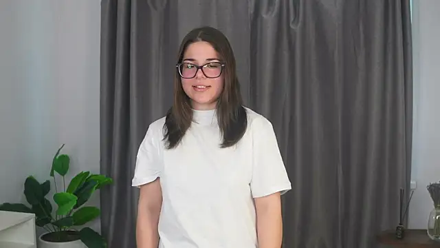 FloraBanford online show from 17, 3, 2025