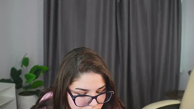 FloraBanford online show from 17, 3, 2025