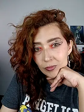 Luz delunaa online show from 14, 3, 2026