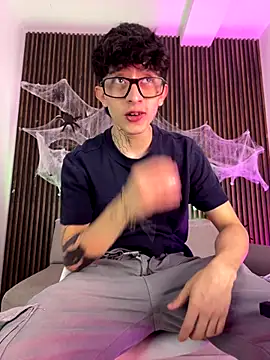 troy rouge online show from 17, 10, 2025