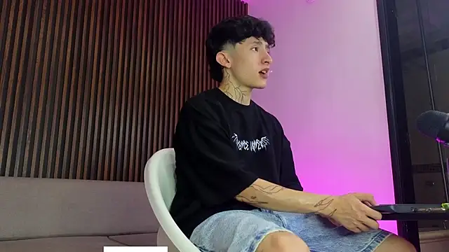 troy rouge online show from 17, 9, 2025