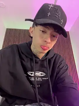 troy rouge online show from 10, 10, 2025