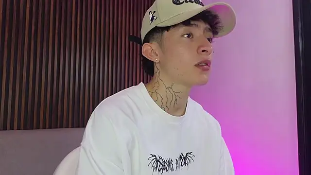 troy rouge online show from 10, 9, 2025