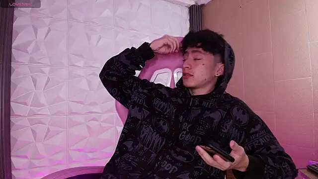 troy rouge online show from 12, 1, 2026