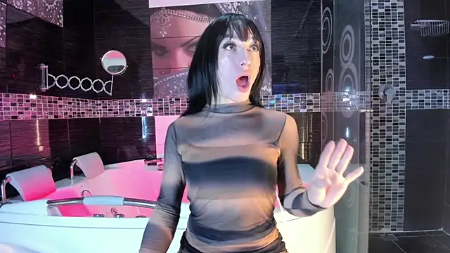 Small Hot19 online show from 10, 10, 2025