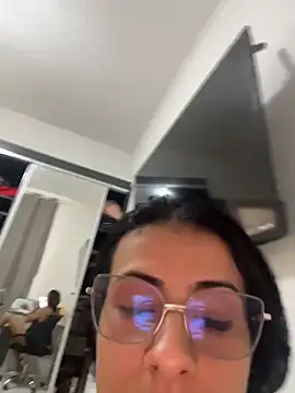 jheicylli online show from 24, 2, 2026