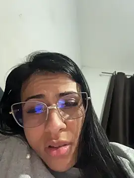 jheicylli online show from 14, 6, 2026