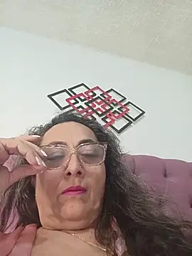 AlessandraLeroy online show from 21, 5, 2026