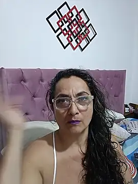 AlessandraLeroy online show from 17, 1, 2026