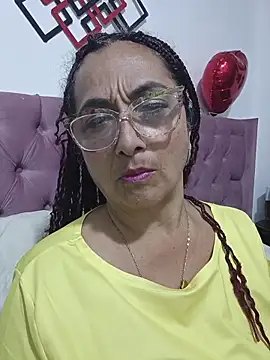 AlessandraLeroy online show from 3, 4, 2026