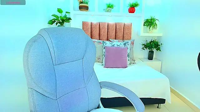 sharon rosse   online show from 8, 1, 2026