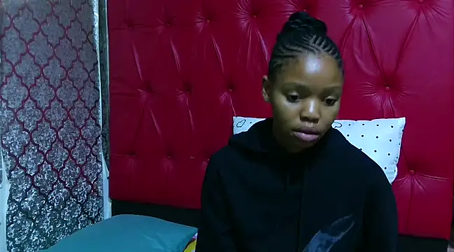 BondiBitch online show from 16, 3, 2025