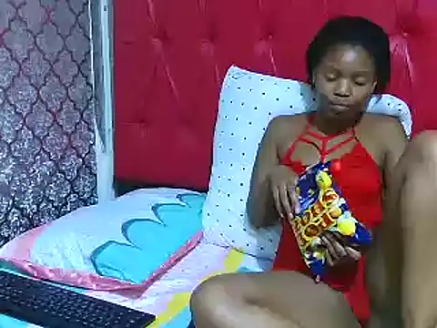 BondiBitch online show from 11, 3, 2025