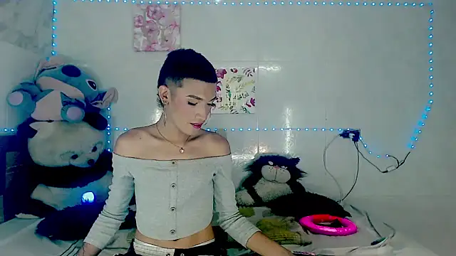 KimberlyXtreme online show from 6, 10, 2025