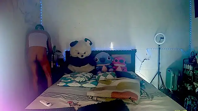 KimberlyXtreme online show from 3, 12, 2025