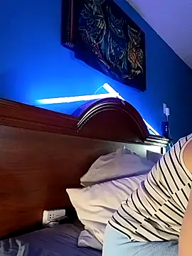 KITTYBOOBOOFUXX online show from 3, 11, 2025