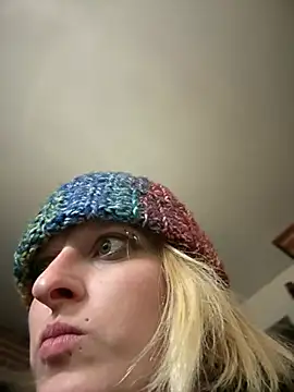 KITTYBOOBOOFUXX online show from 22, 2, 2026