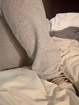 KITTYBOOBOOFUXX online show from 26, 11, 2025