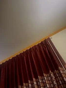 KITTYBOOBOOFUXX online show from 4, 2, 2026