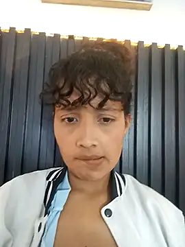 Arihsay evans online show from 8, 10, 2025