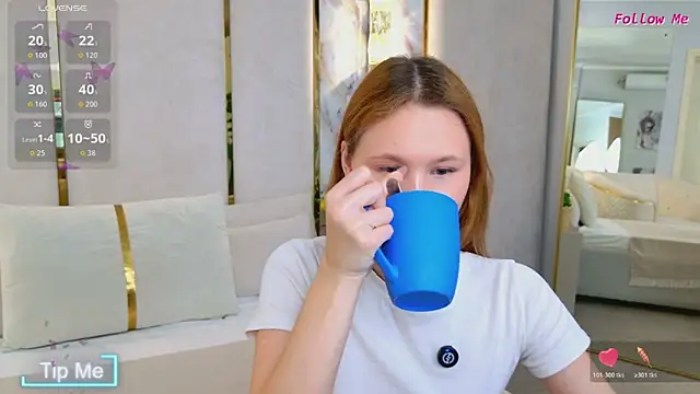 AmeliRoyse online show from 4, 4, 2026