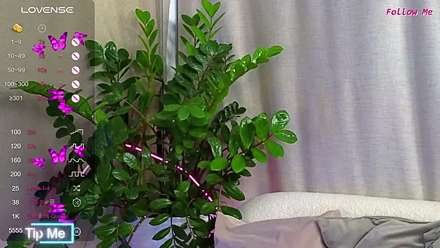 AmeliRoyse online show from 7, 10, 2025