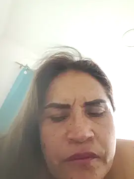 Milena Foox online show from 15, 10, 2025