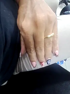 Milena Foox online show from 18, 10, 2025