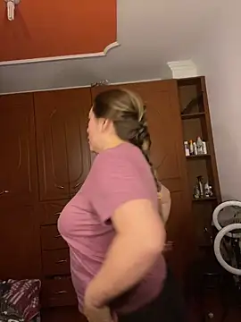 Snapshot of Luna-nevada chatting on 10, 2, 2026 Luna-nevada online show from 10, 2, 2026