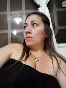 Luna-nevada online show from 11, 10, 2025