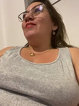 Luna-nevada online show from 8, 3, 2026