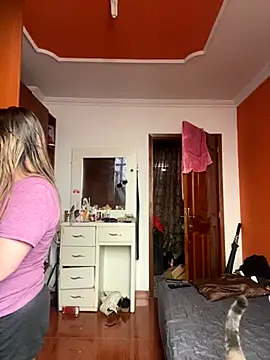 Luna-nevada online show from 17, 11, 2025