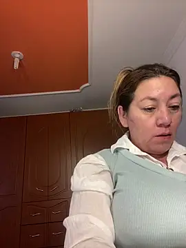 Snapshot of Luna-nevada chatting on 14, 2, 2026 Luna-nevada online show from 14, 2, 2026