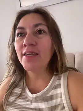 Snapshot of Luna-nevada chatting on 16, 2, 2026 Luna-nevada online show from 16, 2, 2026