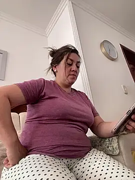 Luna-nevada online show from 8, 3, 2026