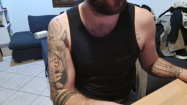 maialinofriuli online show from 9, 2, 2026