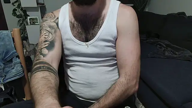 maialinofriuli online show from 11, 11, 2025