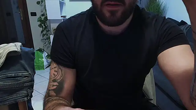 maialinofriuli online show from 26, 11, 2025