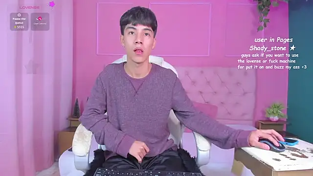 Snapshot of SHADY_STONE chatting on 21, 12, 2025 SHADY STONE online show from 21, 12, 2025