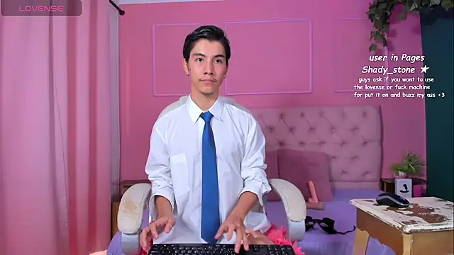 SHADY STONE online show from 4, 10, 2025