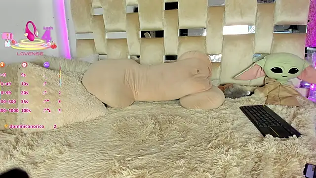 Snapshot of sweety_honeey chatting on 19, 3, 2025 sweety honeey online show from 19, 3, 2025