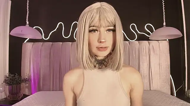 Zhally Dee online show from 17, 2, 2026