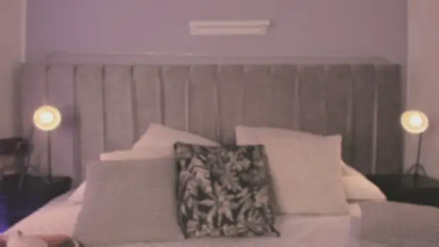 Zhally Dee online show from 13, 9, 2025